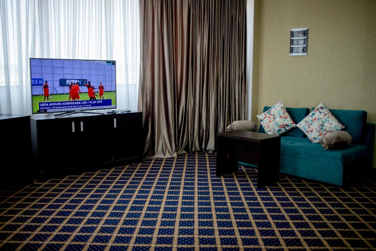 Corniche Hotel Baku Extérieur photo