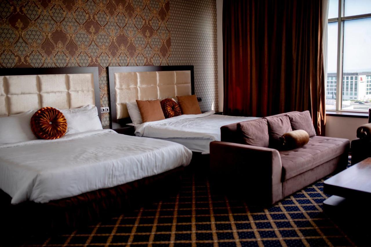 Corniche Hotel Baku Extérieur photo