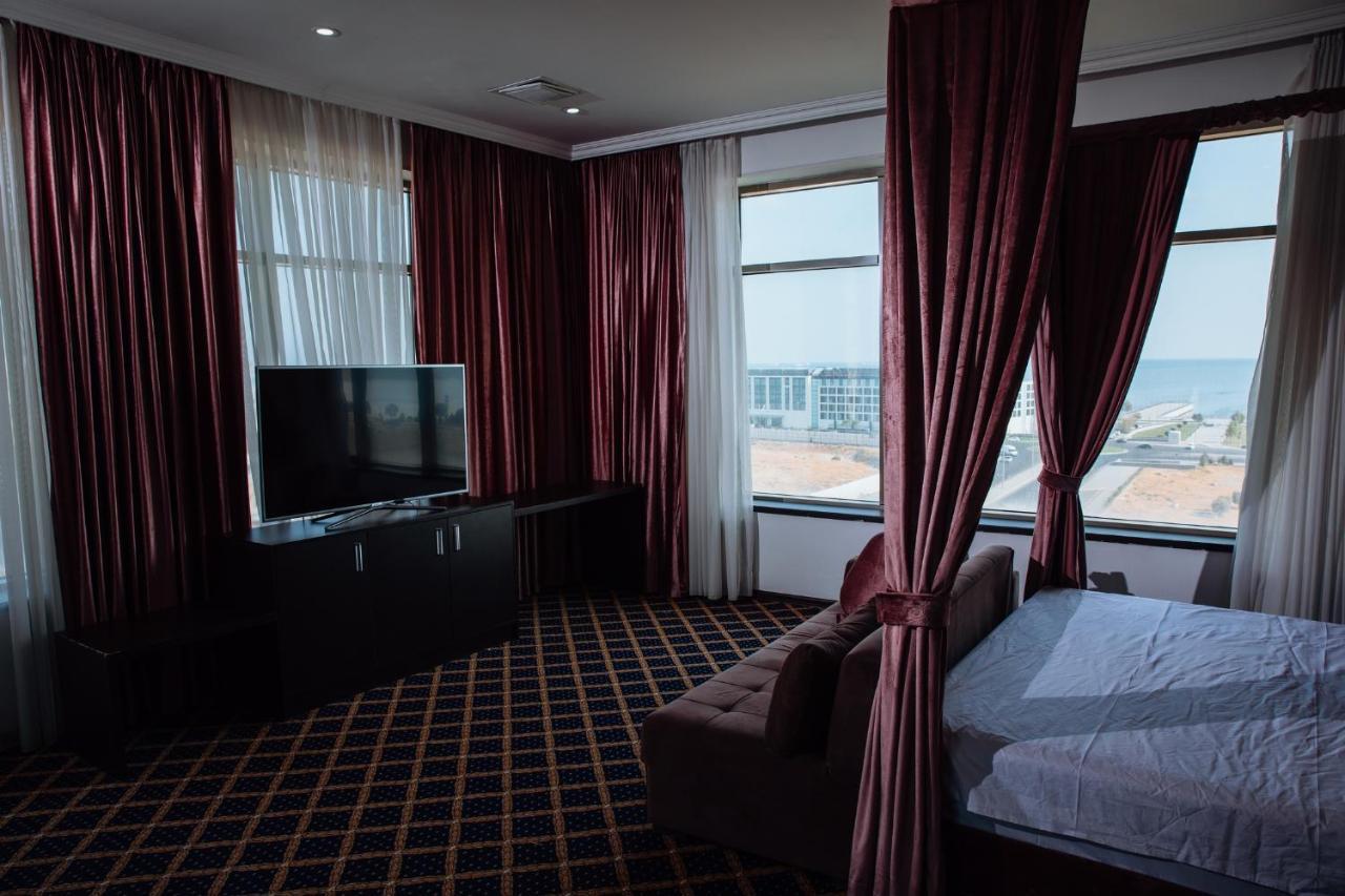Corniche Hotel Baku Extérieur photo